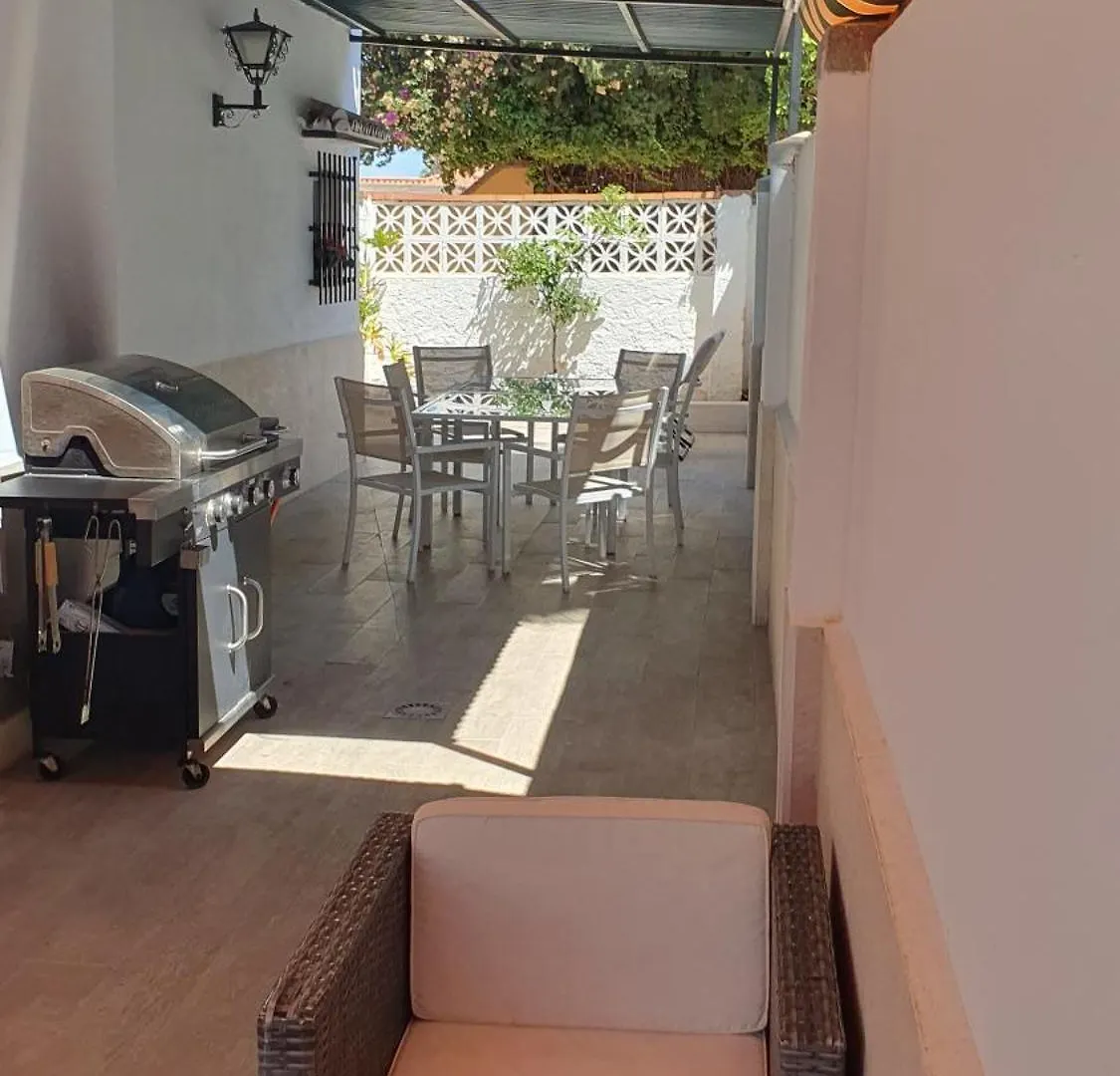 Lovely Apartment ألاورين ذي ر تورّي 0*,  إسبانيا